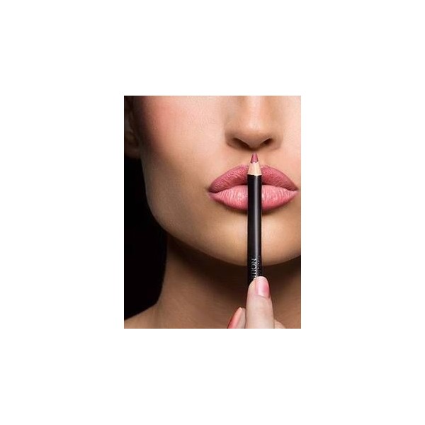 DIVNA BARRA DE LABIOS Nº 4